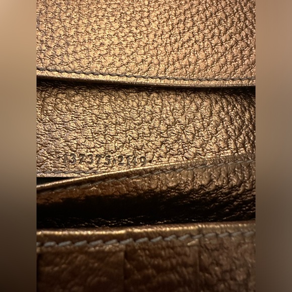 GUCCI Hasler Horsebit Metallic Leather Wallet EUC - Picture 15 of 15